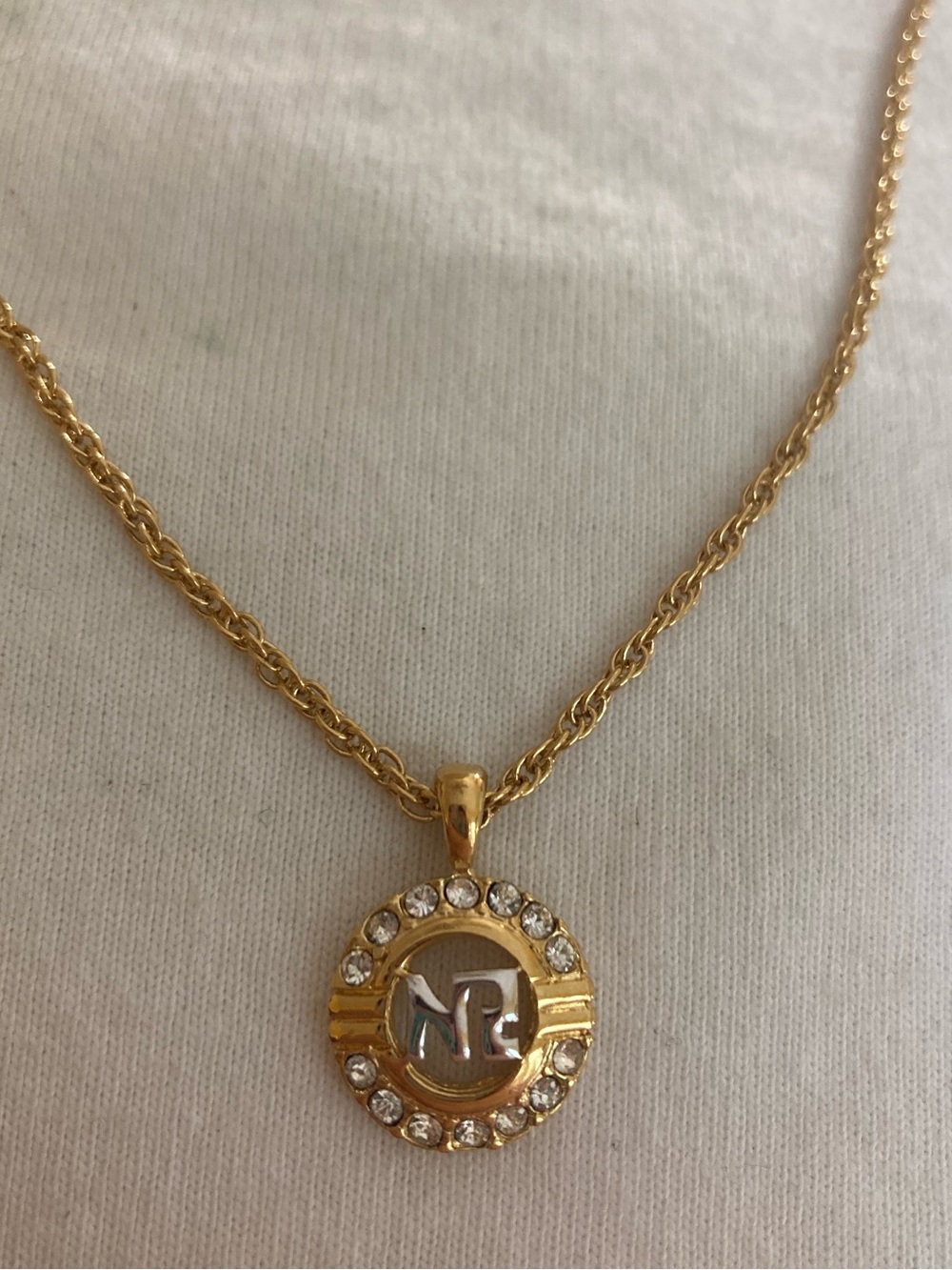 Nina Ricci Signed Vintage 2 Tone Logo Pendant Necklace